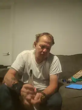 yourMasterisBored Webcamshow