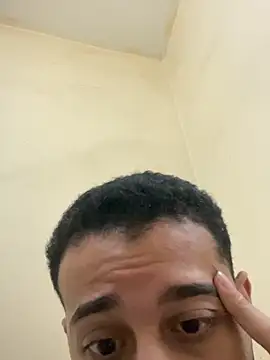 Hehjehjeqll Show Webcam