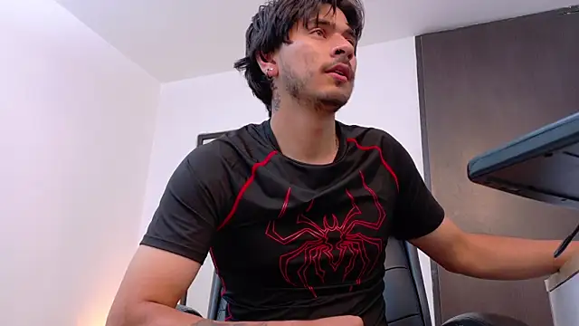 Elian_savoyのウェブカメラショー