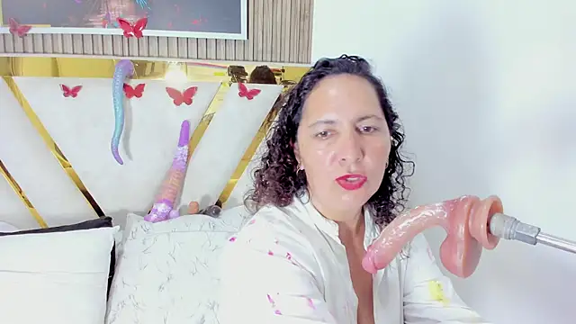 Luna_Naughty1 Live XXX-chat