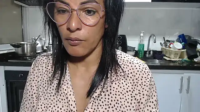 kateleyagrey's Live XXX Chat