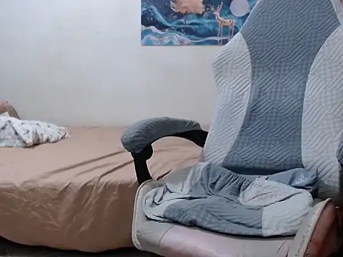 Mistress_Bigcockts 在線直播表演