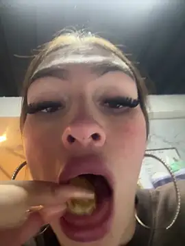 Вебкам-шоу lizz_lunna