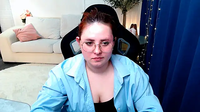 Hennessy_bunny's Live XXX Chat