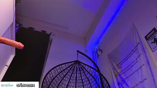 AriaVoss' Live XXX Chat
