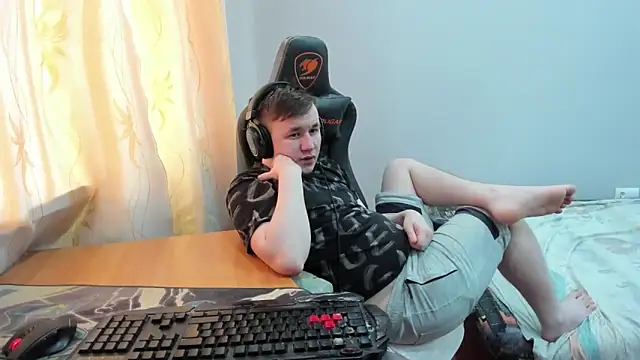 Вебкам-шоу iliaskrislove