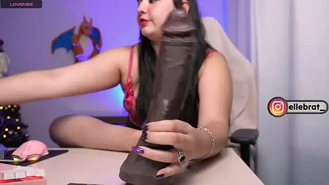 Elle Obrolan Langsung XXX