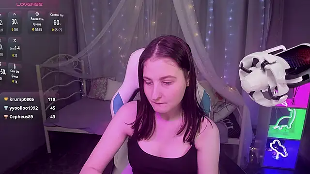 KiraDuvall's Live XXX Chat