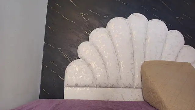 XXX chat uživo modela kissme_luna