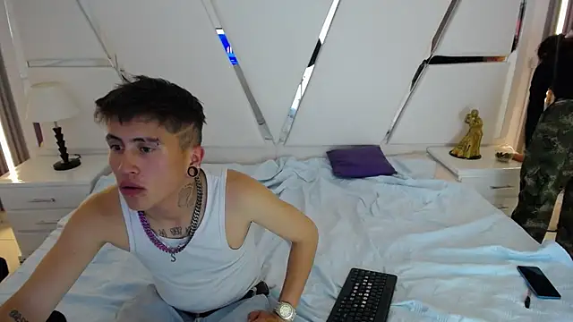 oblivionlove Webcam Show