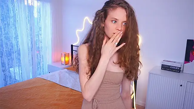 MyrleKnerr webcam show