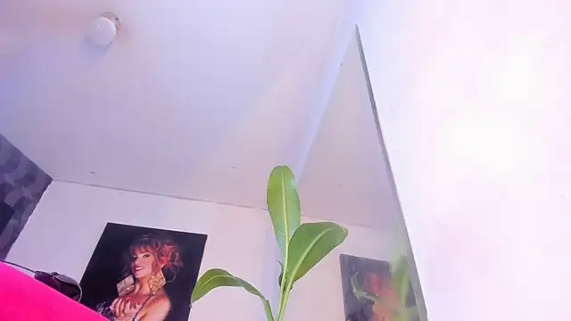 Lanna_big33: απευθείας συνομιλία ΧΧΧ