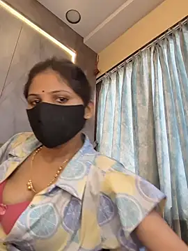 Cute_shikaa Webcam-Show