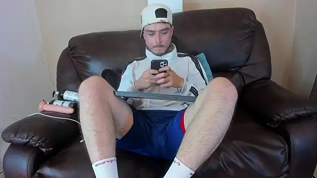 Salvattore_Muller Chat XXX in diretta