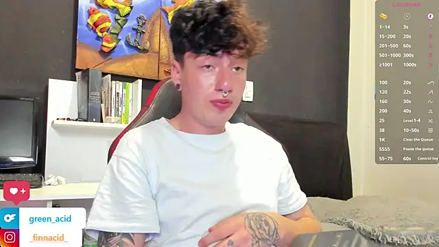 Green_acid01 Show in webcam