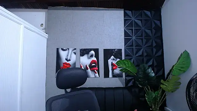 Valentinaa_mature's Live XXX Chat