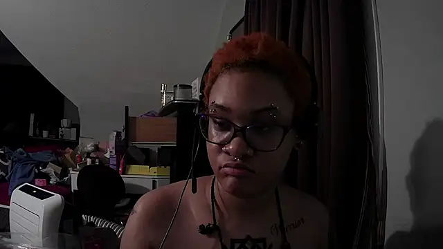 nickytheehawtie live XXX chat