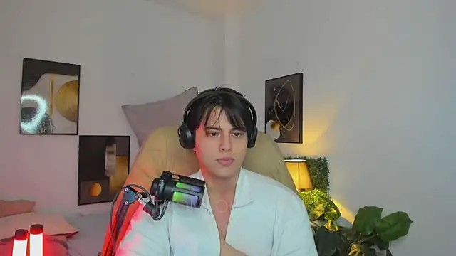 Thom_Ohtani 라이브 XXX 채팅