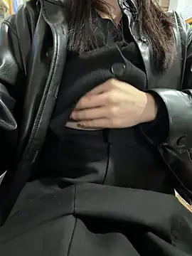 zhizhibaobei's Webcam Show