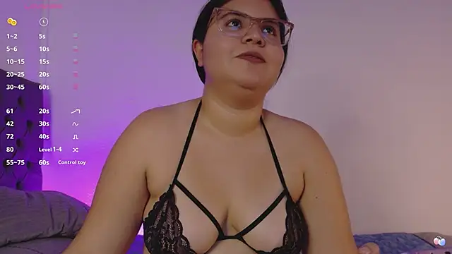 Czat XXX na żywo – Aimi_velvet