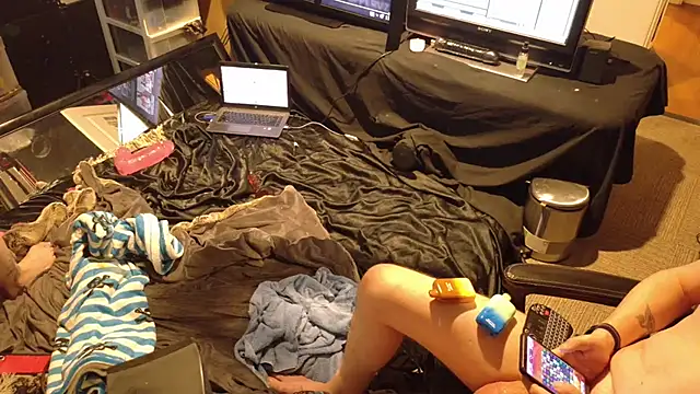 Chat XXX en directo de AQuickPhyx