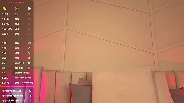 Chat XXX en directo de mia_adams_bm