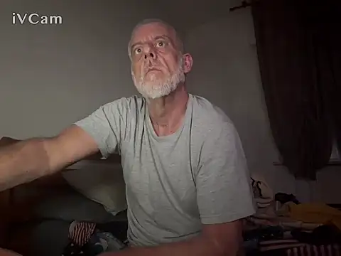 دردشة PierRiminiX الجنسية المباشرة