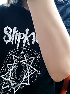 Aashikalaa live XXX chat