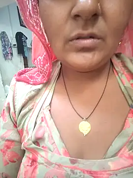 XXX chat uživo modela aunty_sumy