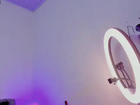 4kame4のライブXXXチャット