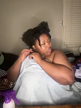 Chocolatebunnyxx96 现场XXX聊天