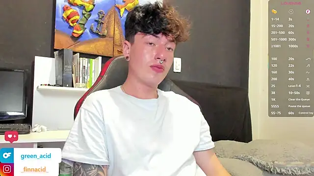 Green_acid01's Webcam Show