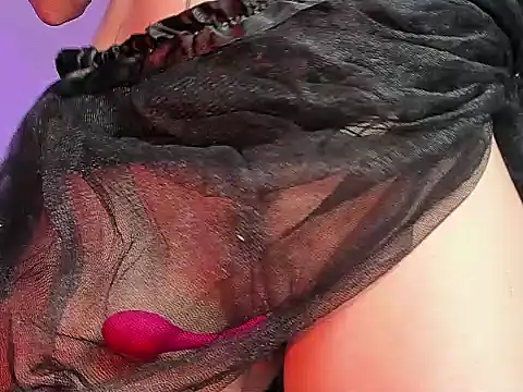 sarah_benjjaminnのライブXXXチャット