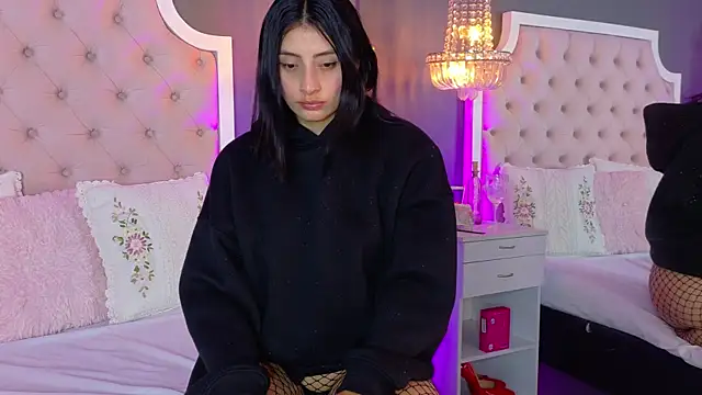 ZaraGold লাইভ XXX চ্যাট