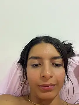 violeta365 élő XXX-chatje