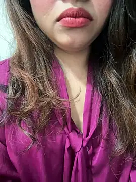 riya_sharma11 Webcam Show