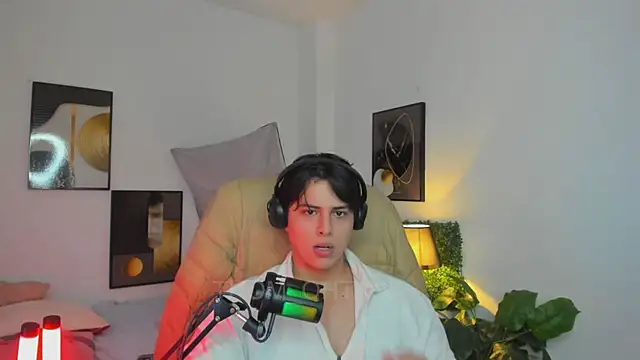 Thom_Ohtani 在線直播表演