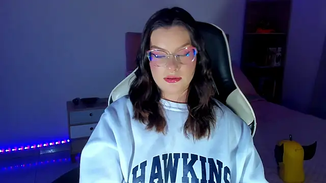 OphelianaRose33 élő XXX-chatje