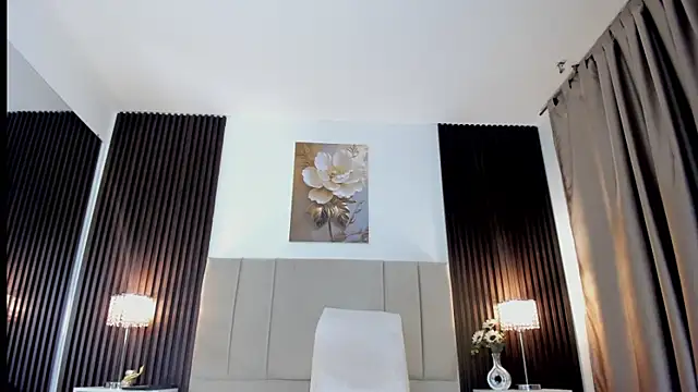 _MiLa_Dyva's Live XXX Chat