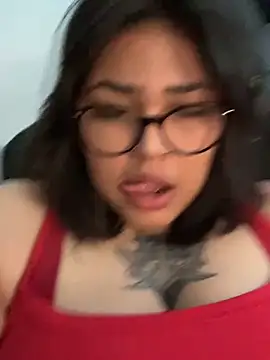 Czat XXX na żywo – miacanela_xo