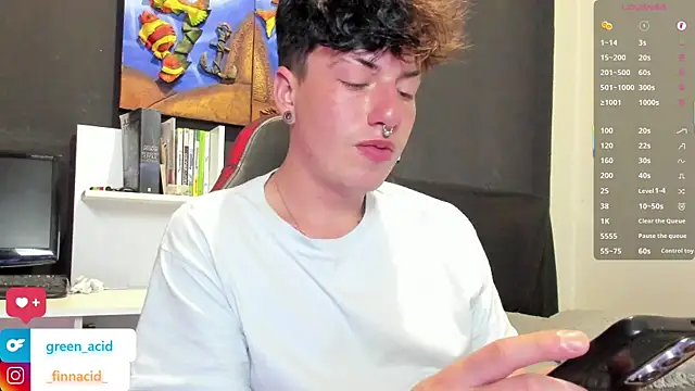 Green_acid01 Adlı Modelin Web Kamerası Şovu