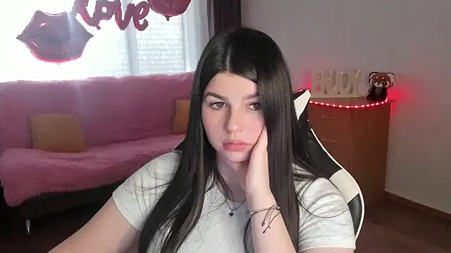 KisaModel: απευθείας συνομιλία ΧΧΧ