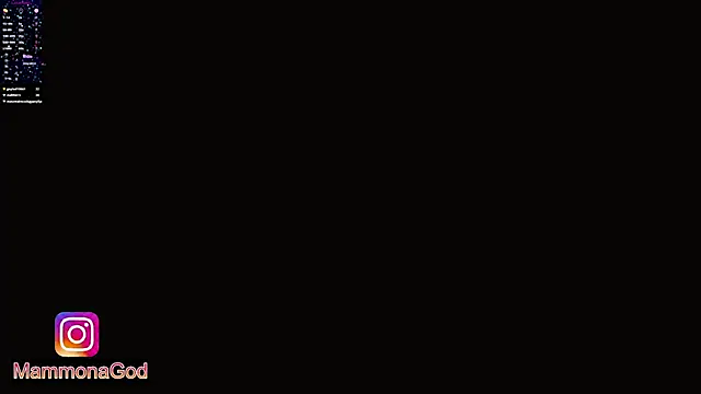 LuckyAlexx: διαδικτυακό σόου στην κάμερα