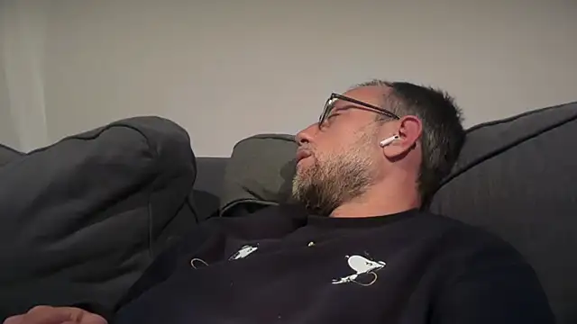 Fra___85 Chat XXX live