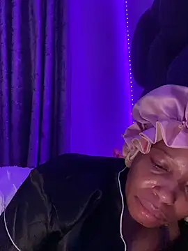 RainBougie's Live XXX Chat