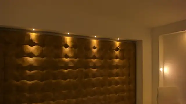 Chatroom XXX en direct de violet_giraldo