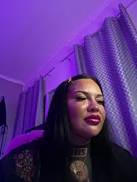 _MelinaCurves_'s Live XXX Chat