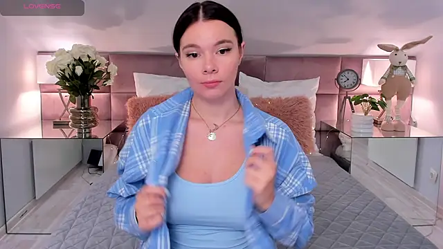 MiaMuse Live XXX-chat