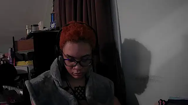 Chatroom XXX en direct de nickytheehawtie