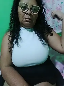 Amarantha25 现场XXX聊天